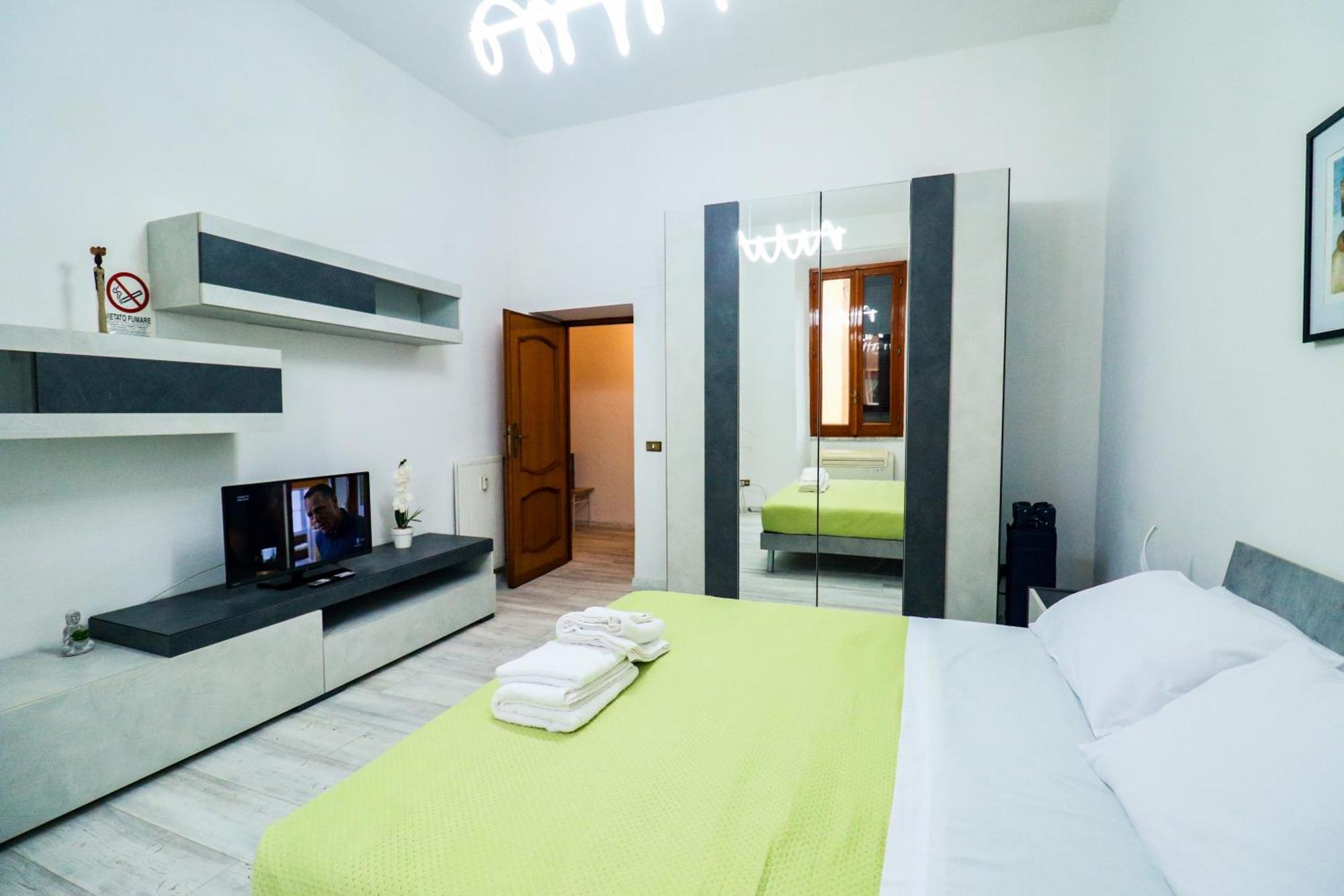 Casa Angelina - Appartamento Zona Sangiovanni 罗马 外观 照片